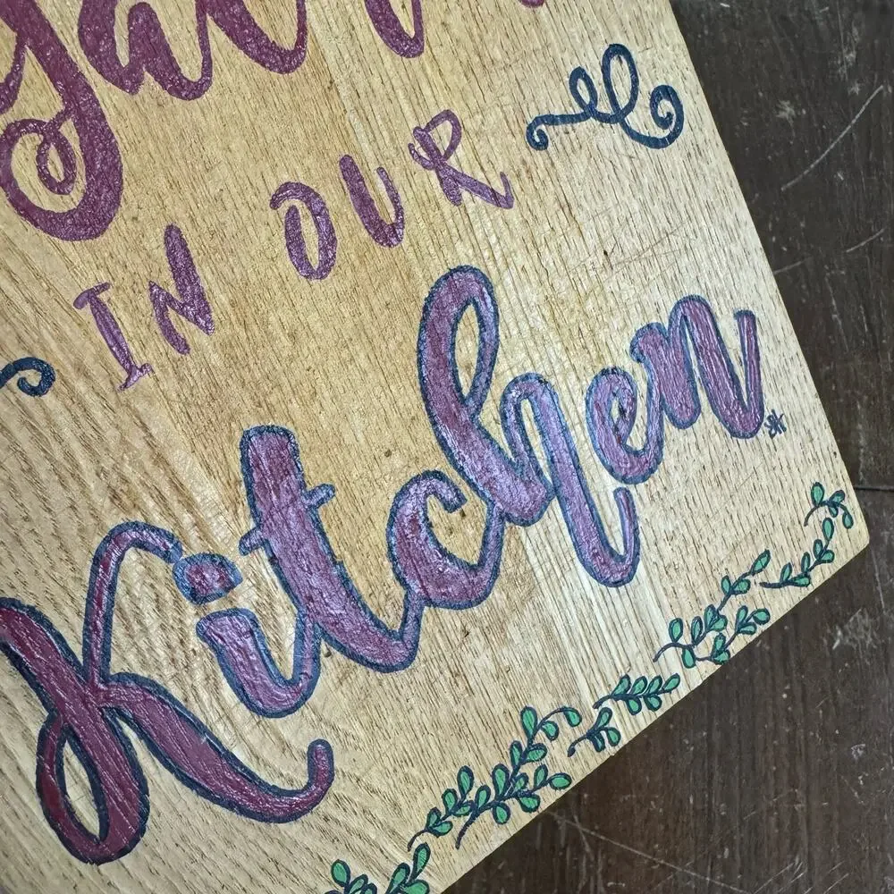 Hand painted solid wood cutting board - Come gather in our kitchen Country decor